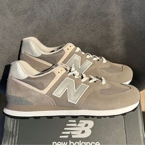 New Balance Men’s Sneakers 574 Gray Size 11.5 US